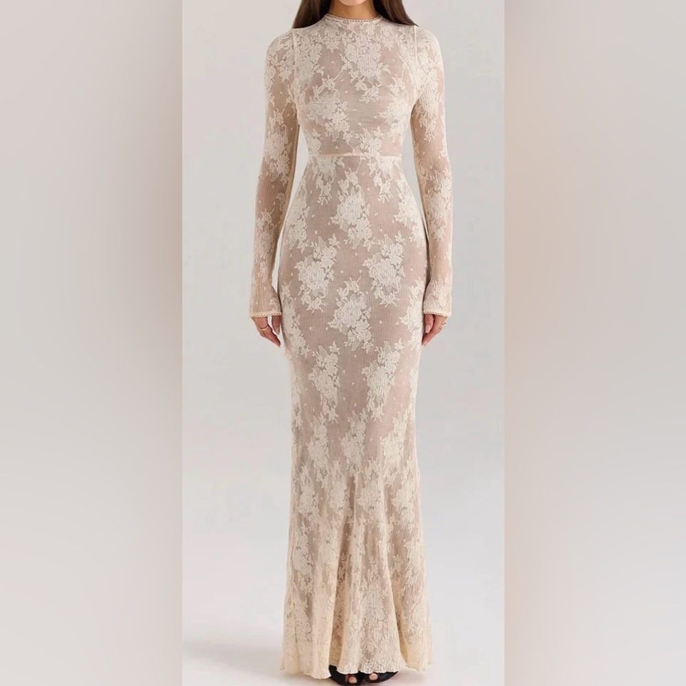 Elegant Lace Long Sleeve Dress in Cream